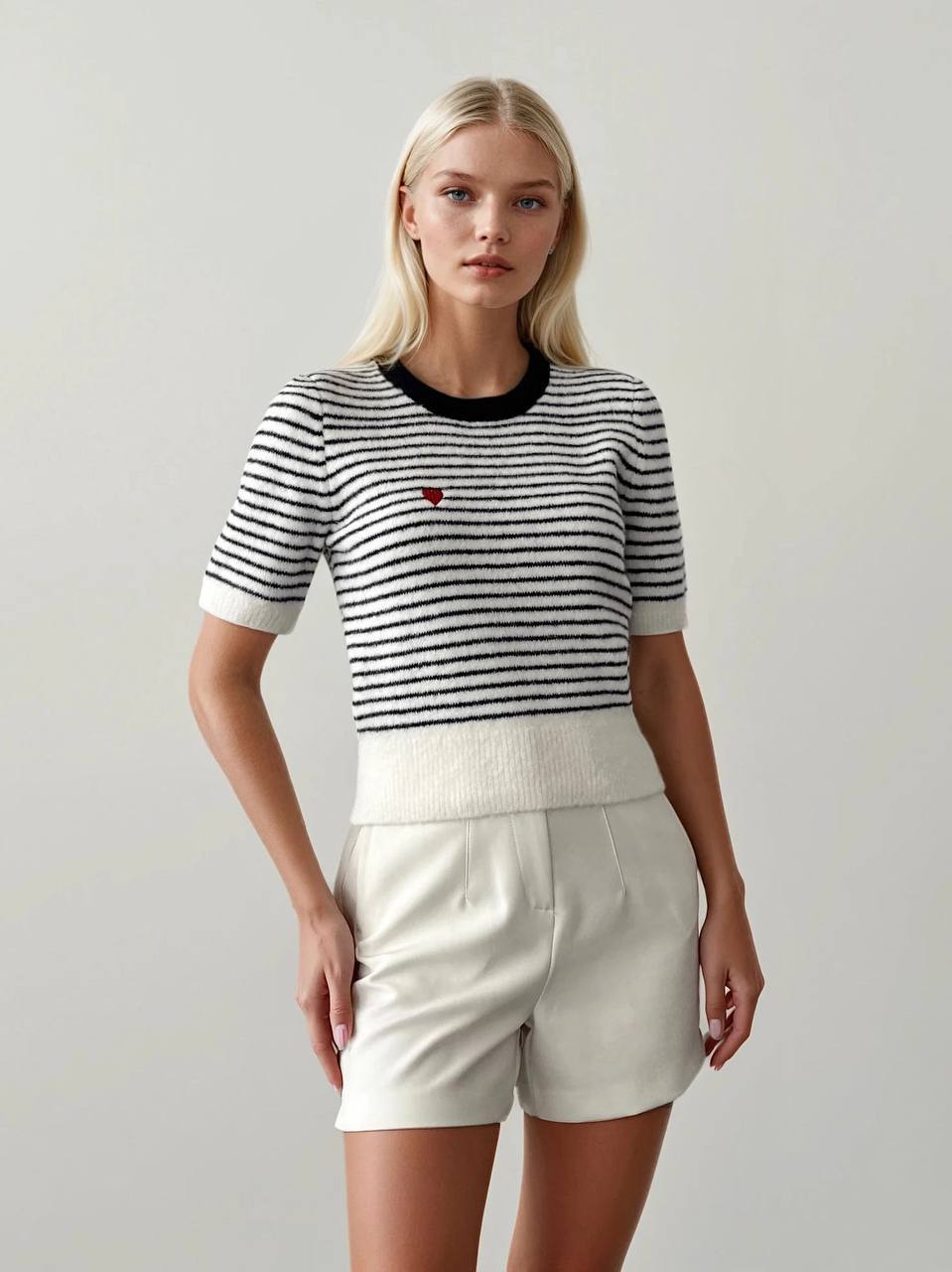 Striped knit jumper with heart detail